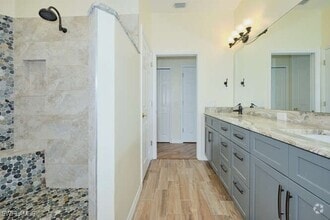 Building Photo - 14571 Grande Cay Cir
