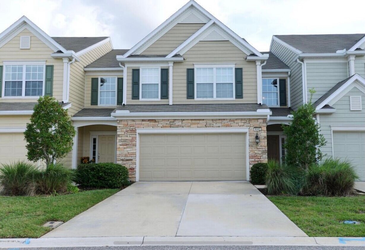 Primary Photo - 8340 Copperwood Ln
