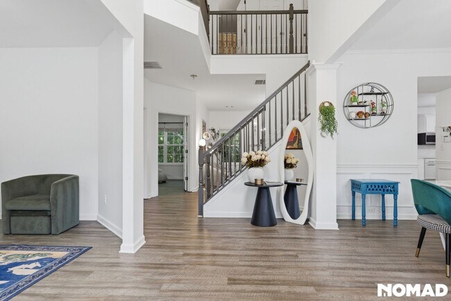 Foto del edificio - 2540 Lansing Ln