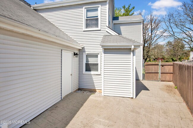 Foto del edificio - 6 Stowe Ct