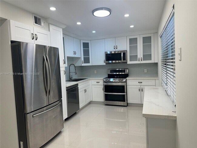 Foto del edificio - 3520 Oaks Way