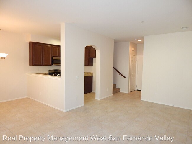 Building Photo - 3 br, 2.5 bath House - 13307 Frederick Way