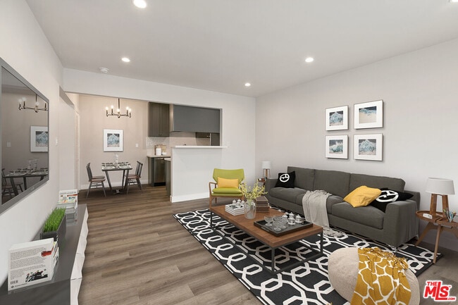 Building Photo - 2401 S Sycamore Ave