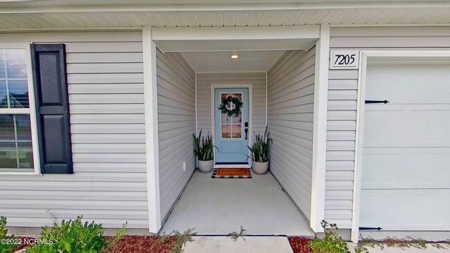 Foto del edificio - 7205 Brittany Pointer Ct