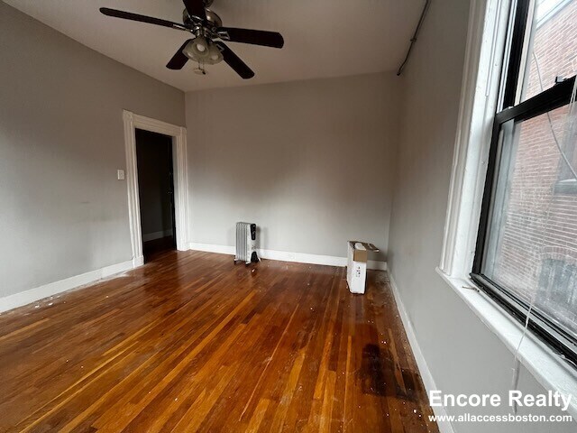 Foto del edificio - 48 JFK St. Unit 15