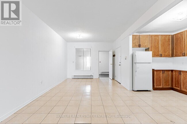 Building Photo - 223-223 Jameson Ave