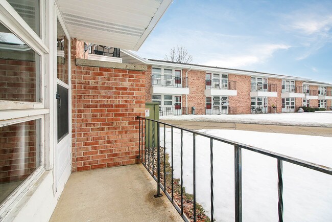 96 East Apartments - Janesville, WI | Apartments.com