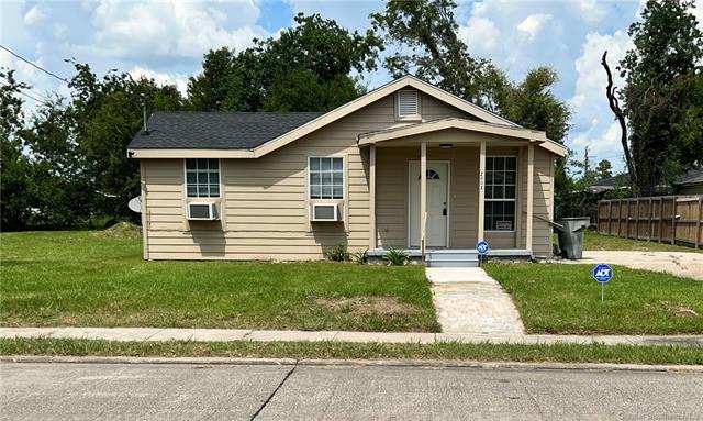 Foto principal - 2403 Elaine St