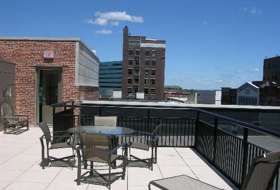Rooftop patio - 121 Devisser Alley