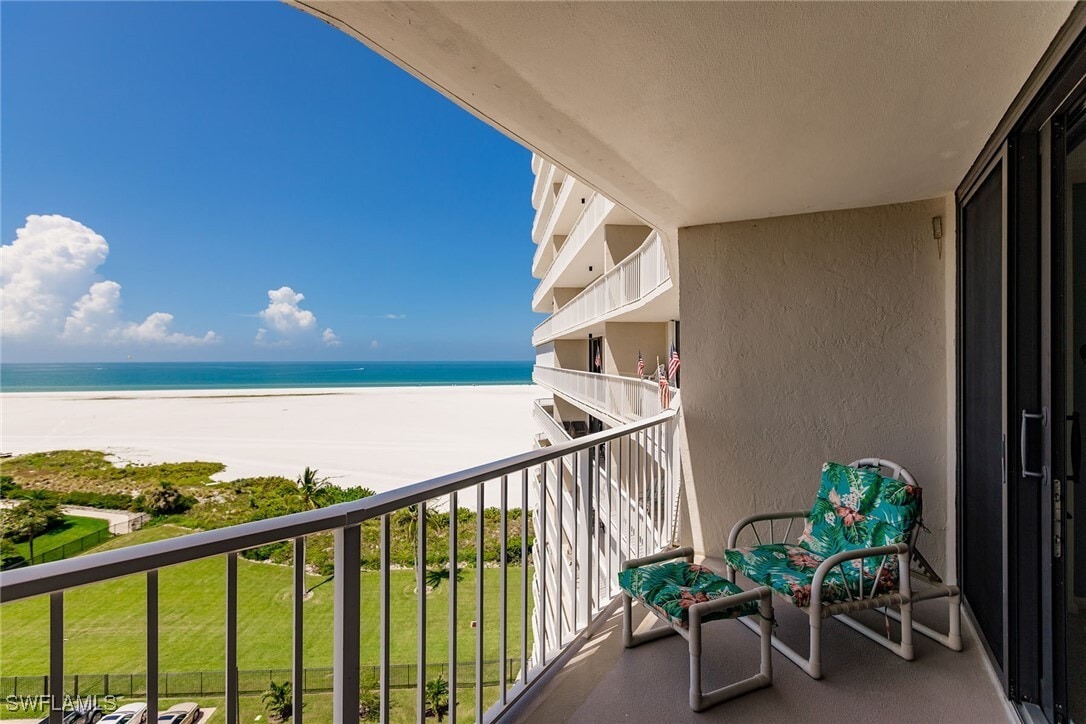 Foto principal - 260 Seaview Ct