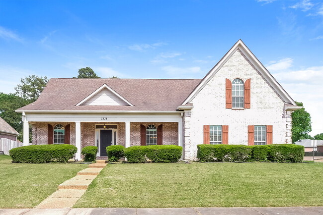 Building Photo - 7838 Alexanders Crossing Dr