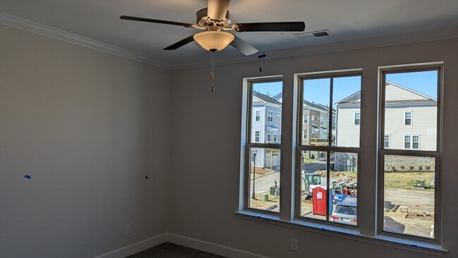 Building Photo - 1011 Vida Way