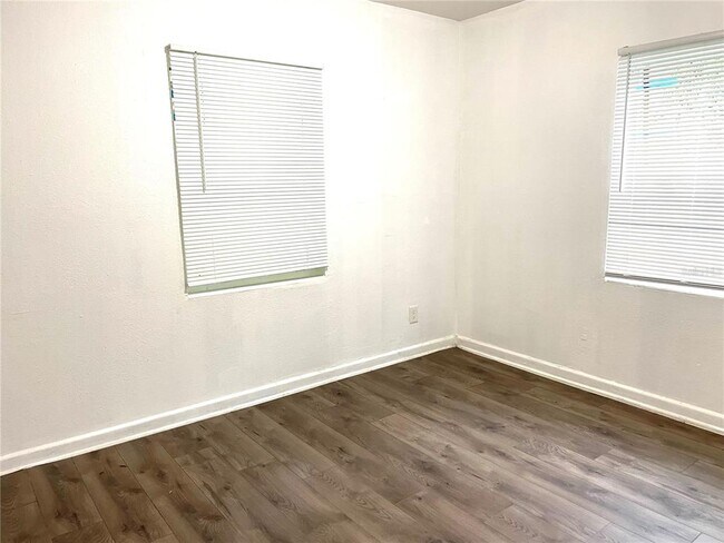 Building Photo - 200 S Ortman Dr