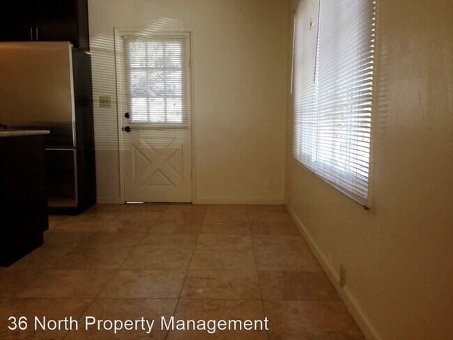 Building Photo - 3 br, 1 bath House - 1671 Hilby Avenue