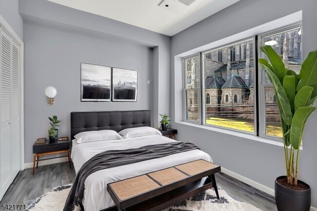 Foto del edificio - 155 Clifton Ave