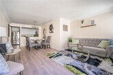 Foto principal - 435 S Virgil Ave