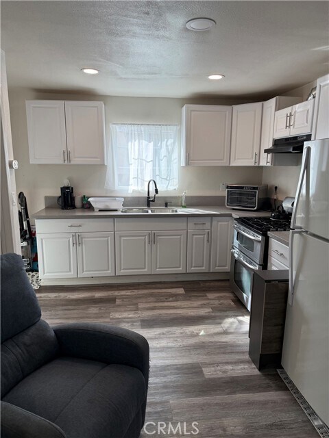 Foto del edificio - 2743 N E St