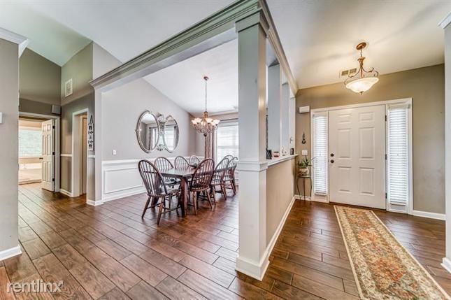 Foto del edificio - 3 br, 2 bath House - 162 Barrington Court