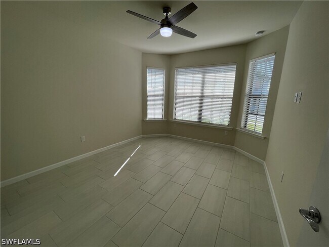Foto del edificio - 2122 Yellowfin Cir
