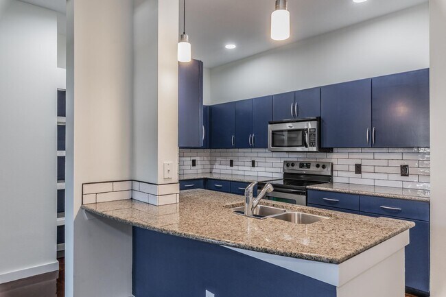 Foto del edificio - Texas & Pacific (T&P) Loft with stunning downtown views!