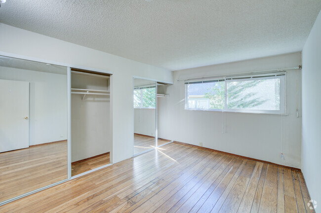 Dormitorio - 2009-2011 Haste St.