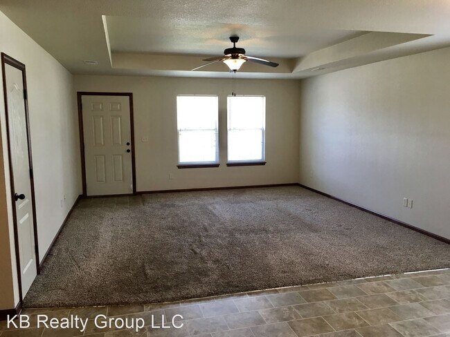 Building Photo - 3 br, 2 bath House - 120 SE Rock Garden Lane