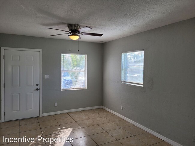 Building Photo - 3 br, 1 bath House - 7702 Pomelo Drive