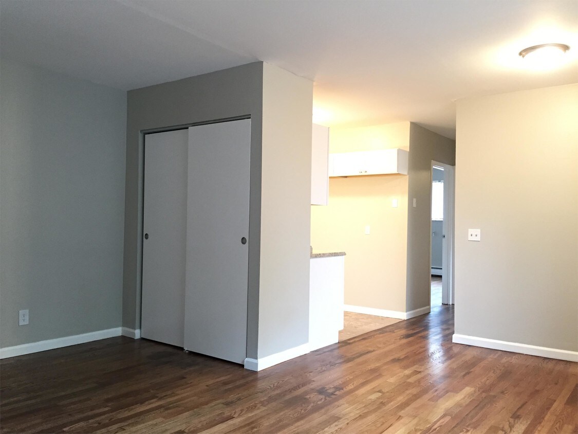 110 Koehler Ave Unit 11006, Reading, OH 45215 Apartment for Rent in