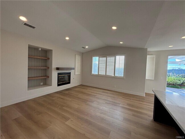 Foto del edificio - 33 Grassy Knoll Ln