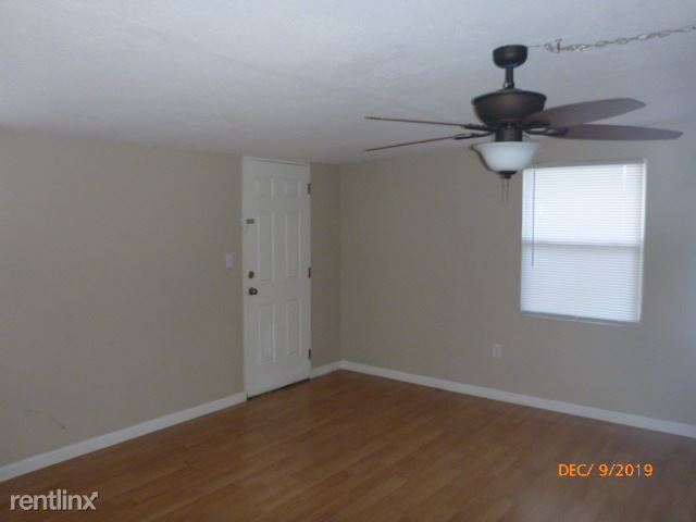Building Photo - 3 br, 1 bath House - 2836 Olympic street