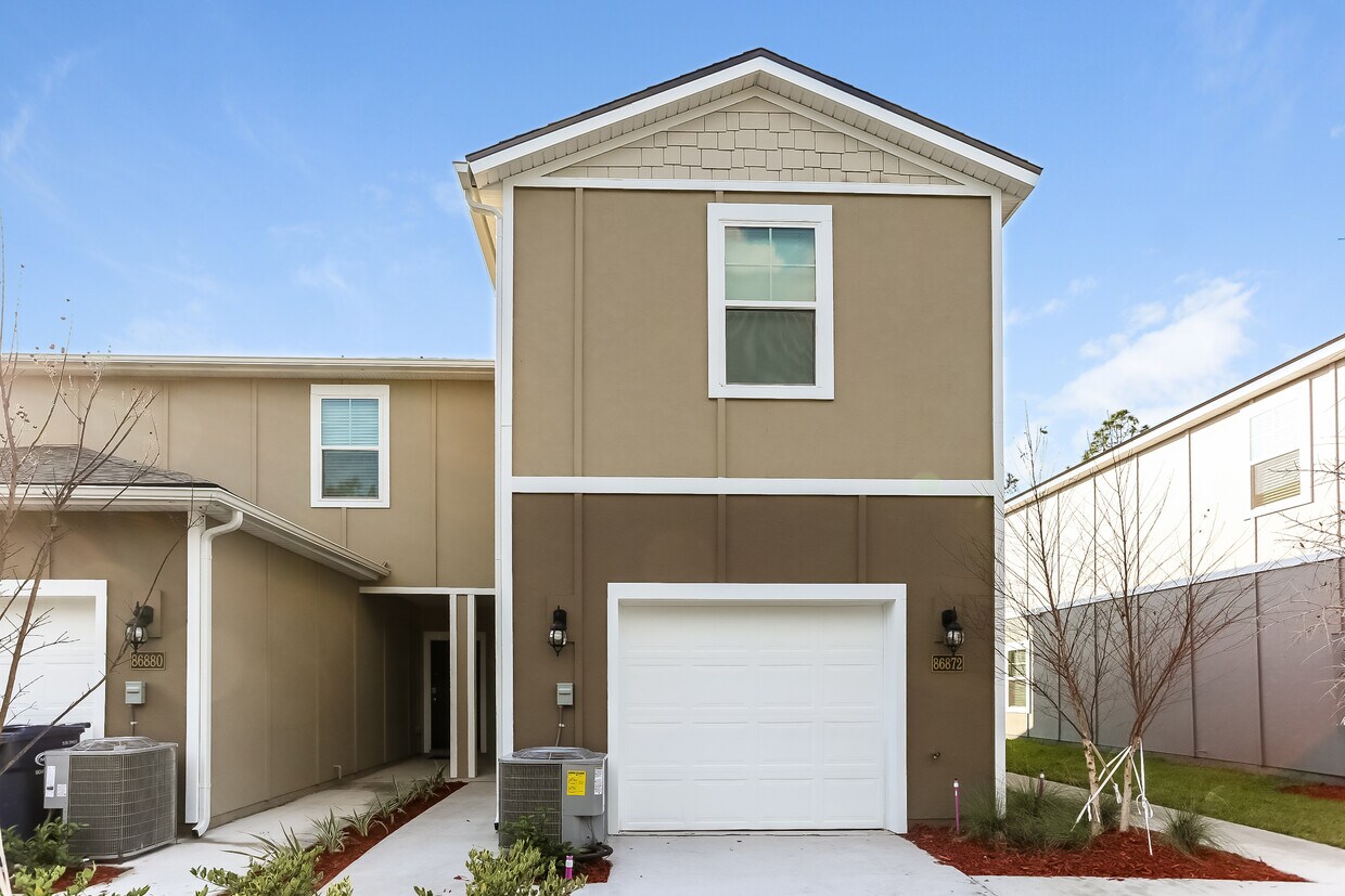 Primary Photo - 86872 Mainline Rd, Yulee, FL