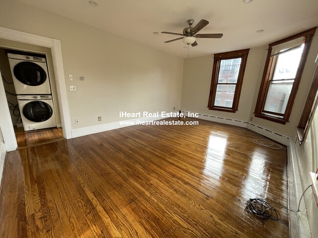 Foto del edificio - 338 K St