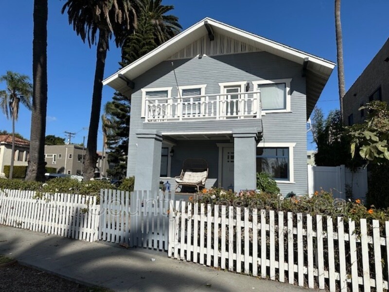 Primary Photo - 3401 2nd St