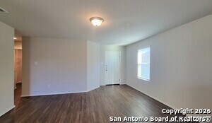 Foto del edificio - 7136 Quarter Moon