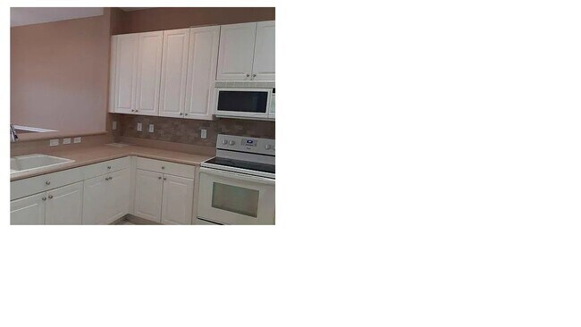 Foto del edificio - 9952 E Villa Cir