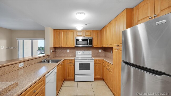 Foto del edificio - 2600 Douglas Rd