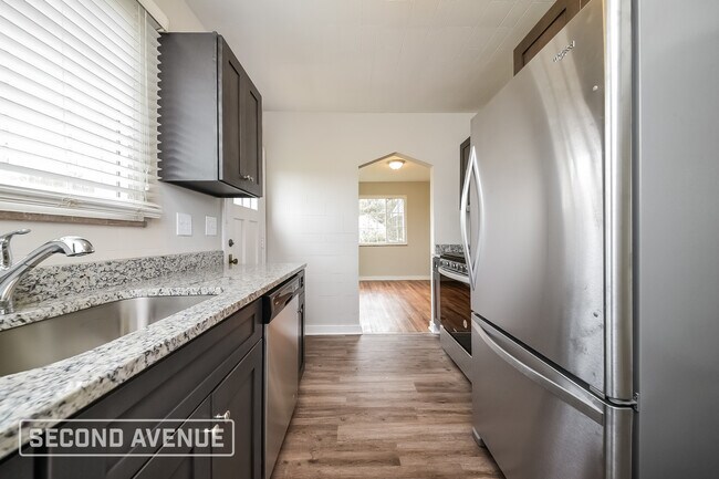 Foto del edificio - 2708 5th ST