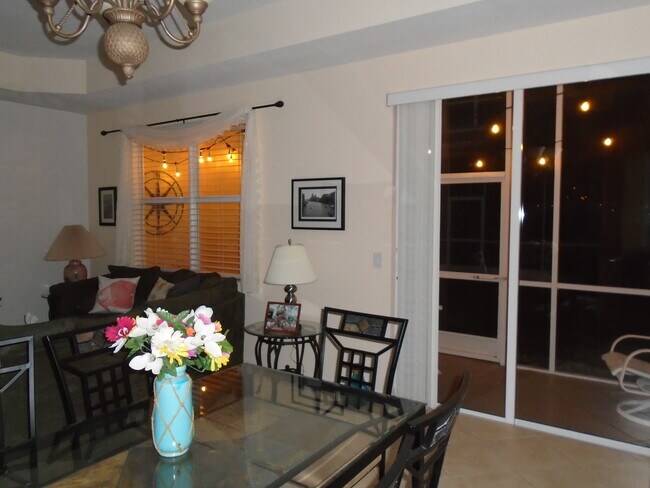 Building Photo - 9800 Quinta Artesa Way
