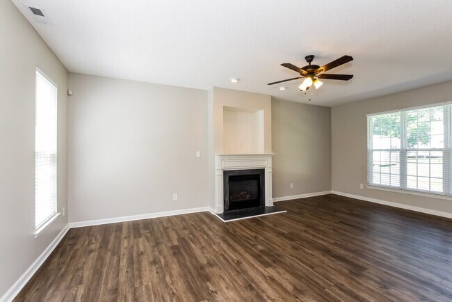 Foto del edificio - 288 Patrick Ave SW