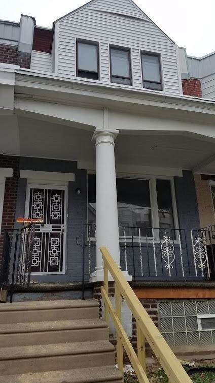 Primary Photo - 135 E Albanus St