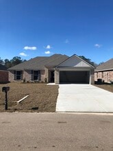 Building Photo - 75725 Rickelin Dr