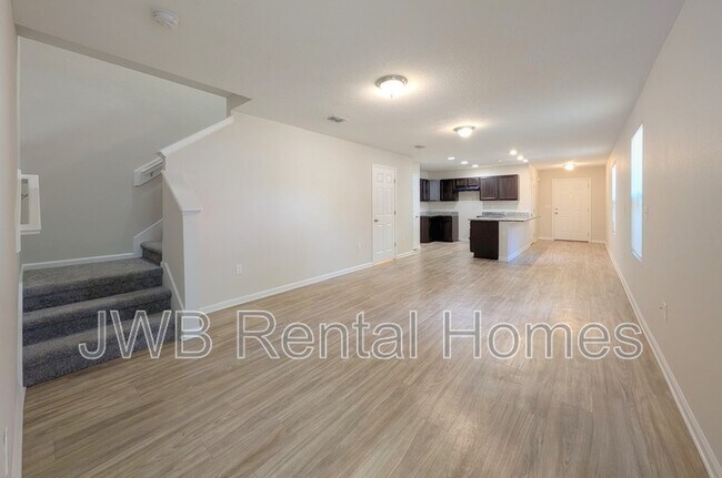 Foto del edificio - 8835 Hare Ave