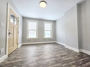 Building Photo - 75 Valley St