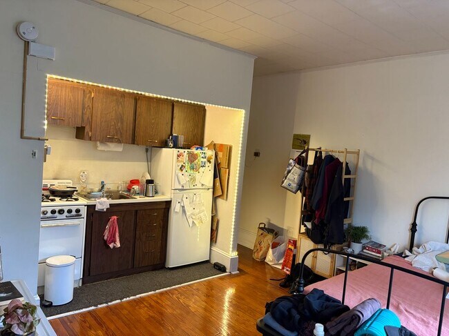 Foto del edificio - 3007 N Calvert St