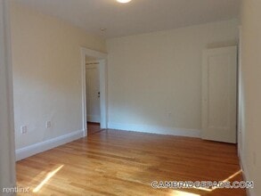 Building Photo - 22 Chauncy St