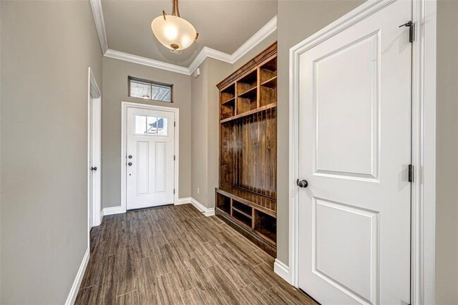 Building Photo - Beautiful Coeur D'Alene/Yukon