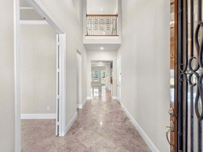 Foto del edificio - 2024 Arrowood Glen Dr