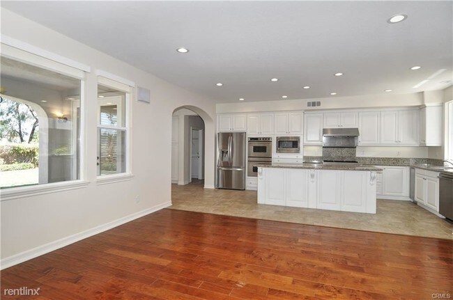 Building Photo - 4 br, 3.5 bath House - 29 Bargemon