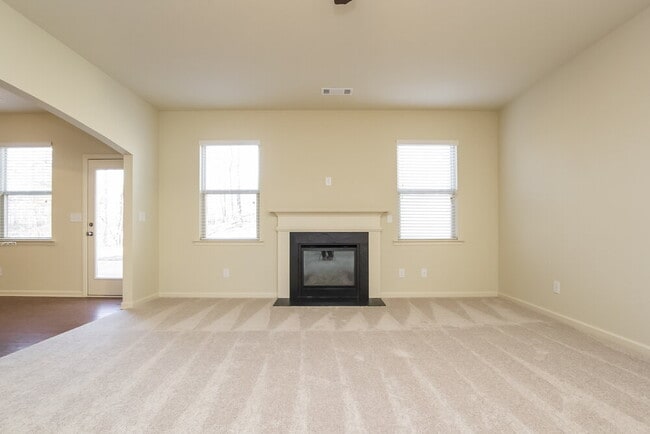 Building Photo - 231 Jefferson Ave