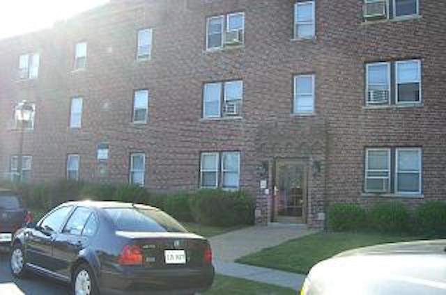 Primary Photo - 4911 Newport Ave